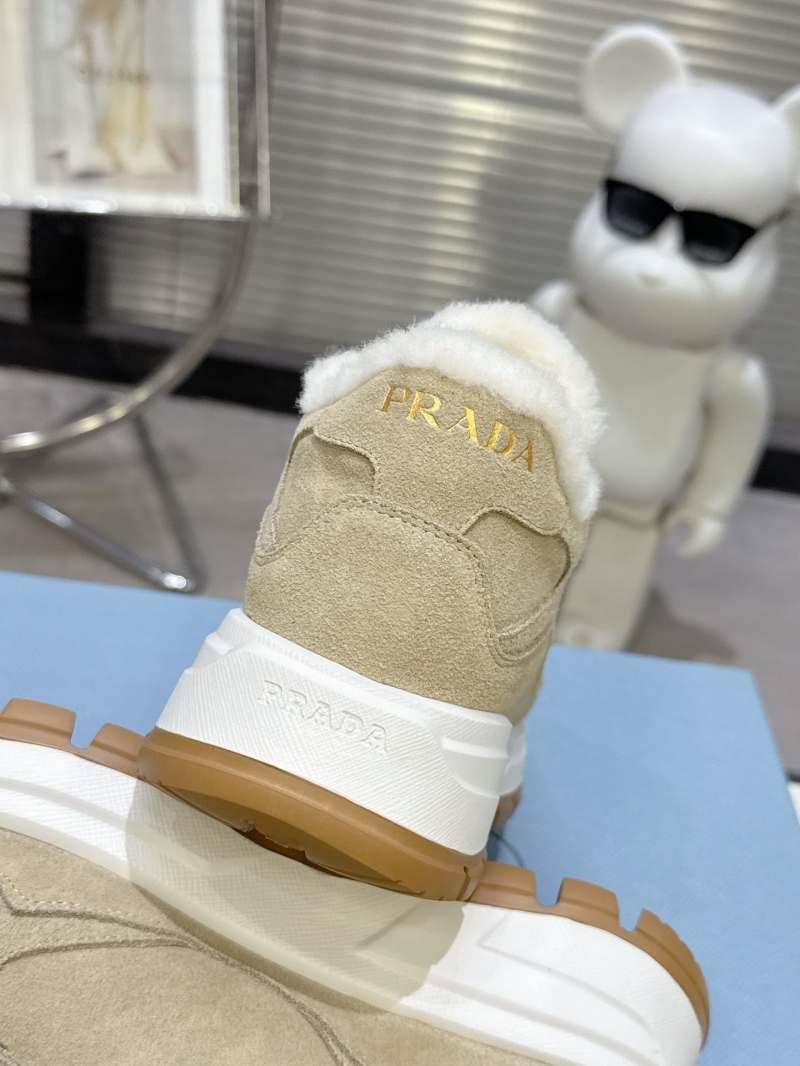 Pra*a sneakers